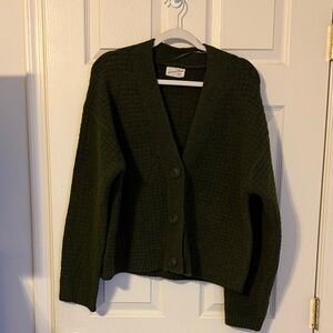 Universal Thread Women's Dark Green Cardigan